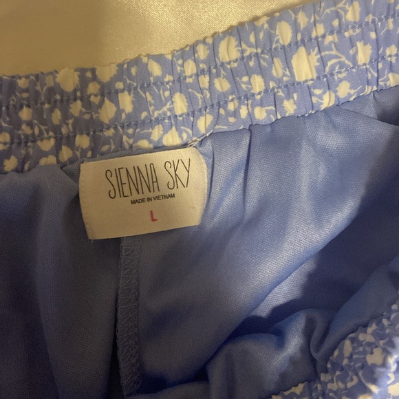 Matching bottom set - Picture 5 of 6